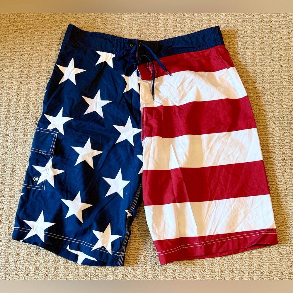 NWT Bioworld Men's American Flag Board Shorts - Navy, White & Red, Sz XL